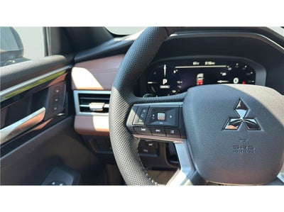 2026 Mitsubishi Outlander Plug-In Hybrid SEL Sport Utility 4D