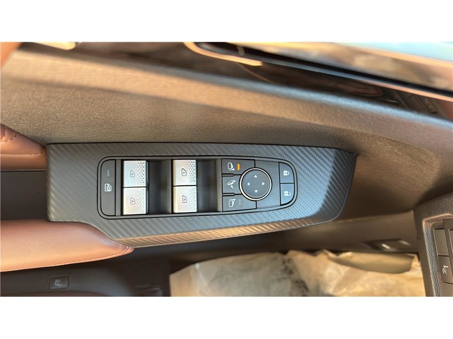 2026 Mitsubishi Outlander Plug-In Hybrid SEL Sport Utility 4D