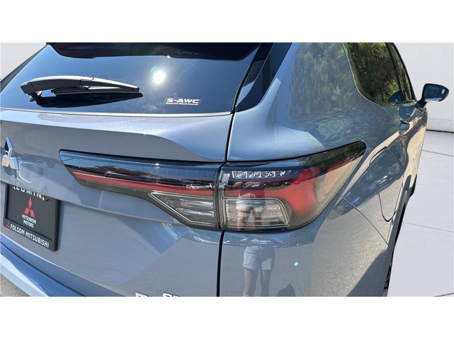 2026 Mitsubishi Outlander Plug-In Hybrid SEL Sport Utility 4D