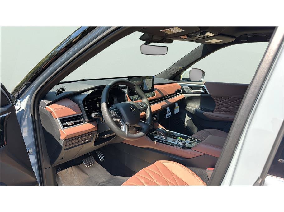 2026 Mitsubishi Outlander Plug-In Hybrid SEL Sport Utility 4D