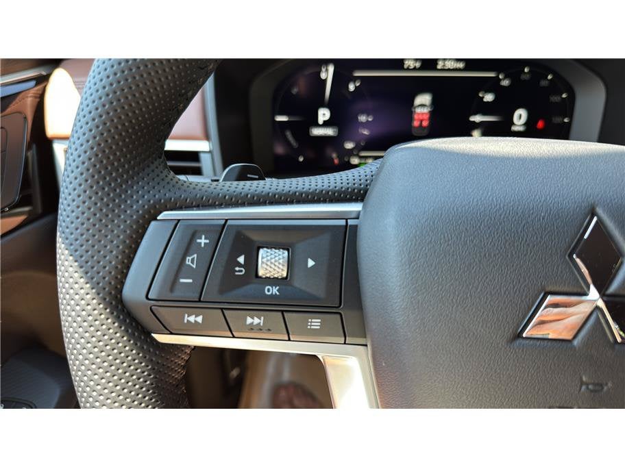 2026 Mitsubishi Outlander Plug-In Hybrid SEL Sport Utility 4D