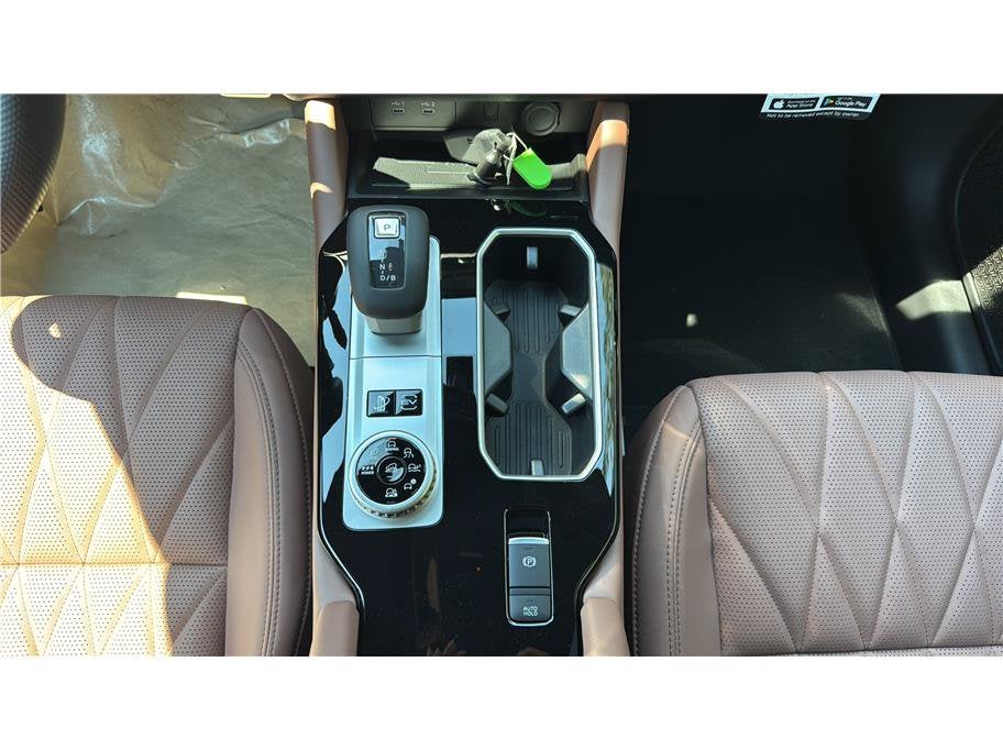 2026 Mitsubishi Outlander Plug-In Hybrid SEL Sport Utility 4D