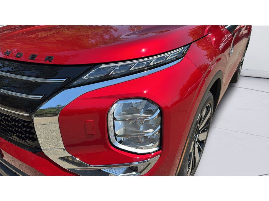 2026 Mitsubishi Outlander Plug-In Hybrid SEL Sport Utility 4D