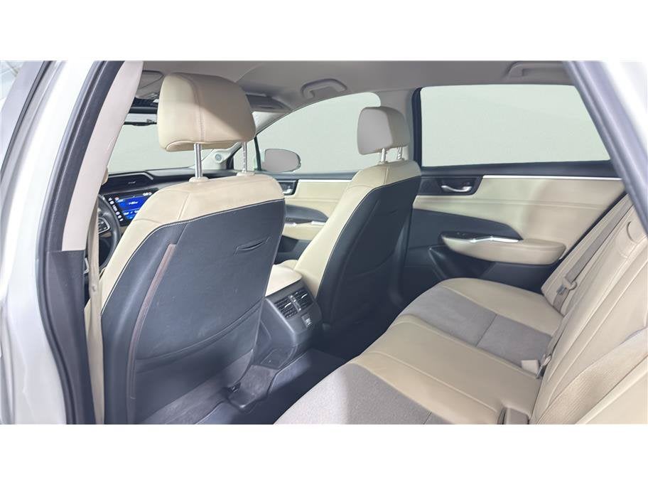 2018 Honda Clarity Plug-In Hybrid Sedan 4D