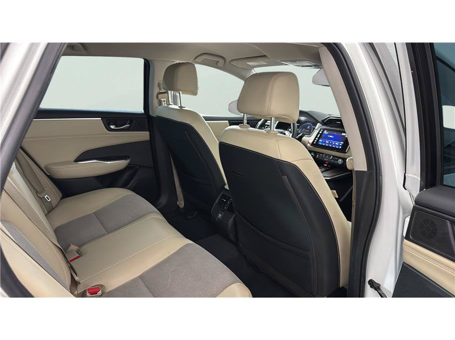 2018 Honda Clarity Plug-In Hybrid Sedan 4D