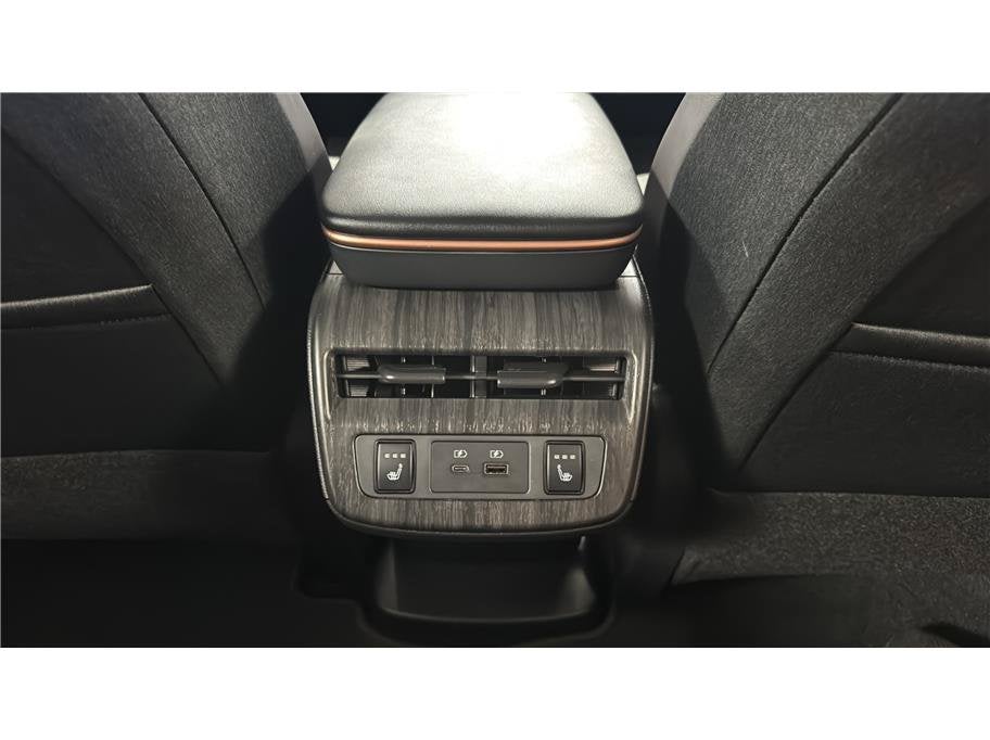 2024 Nissan ARIYA ENGAGE