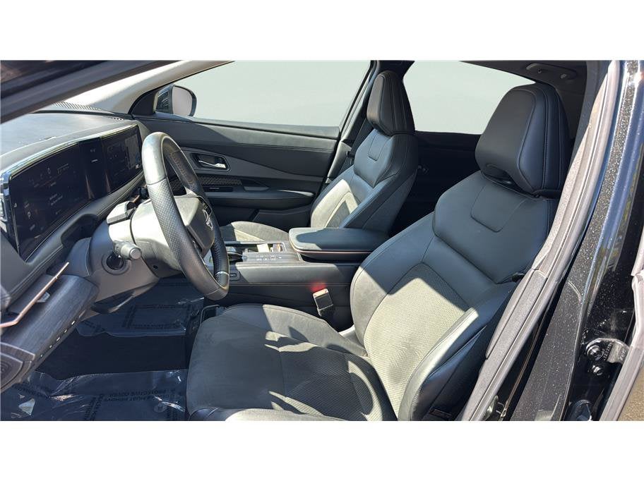 2024 Nissan ARIYA EMPOWER+