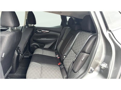 2021 Nissan Rogue Sport SV