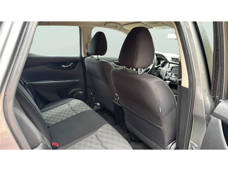 2021 Nissan Rogue Sport SV