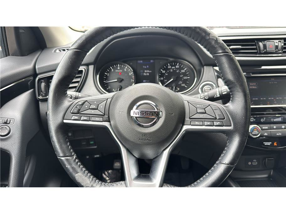 2021 Nissan Rogue Sport SV