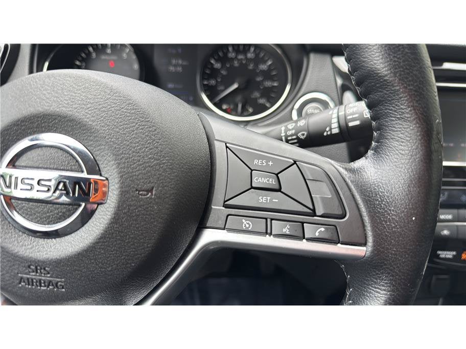 2021 Nissan Rogue Sport SV