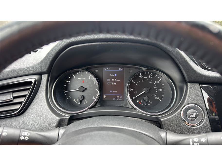 2021 Nissan Rogue Sport SV