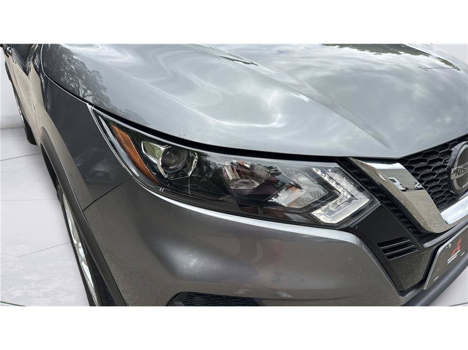 2021 Nissan Rogue Sport SV