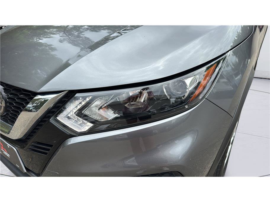 2021 Nissan Rogue Sport SV