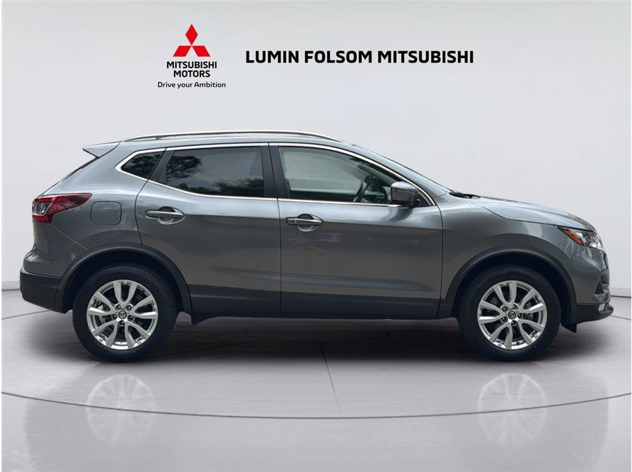2021 Nissan Rogue Sport SV
