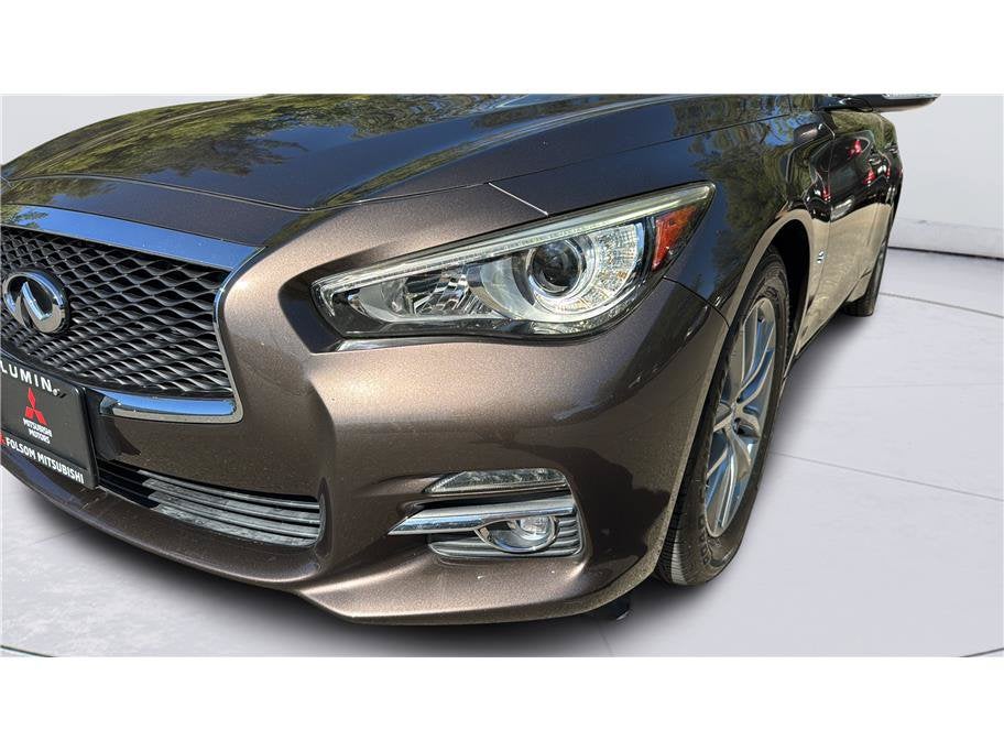 2015 INFINITI Q50 Premium