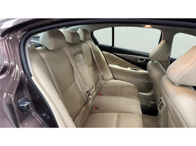 2015 INFINITI Q50 Premium