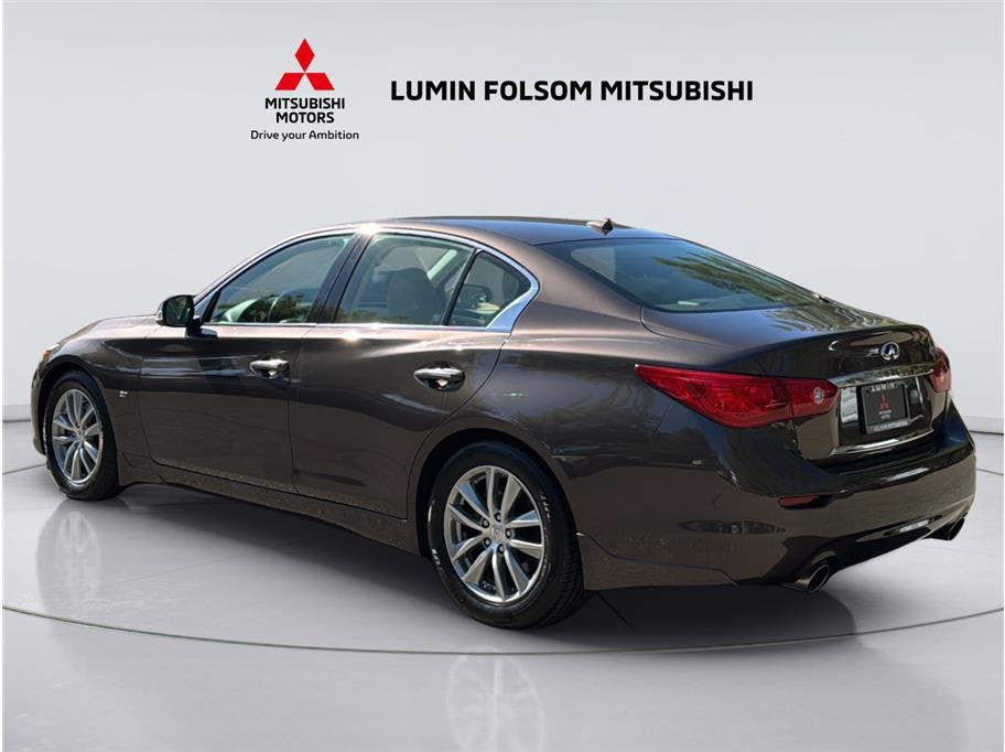 2015 INFINITI Q50 Premium