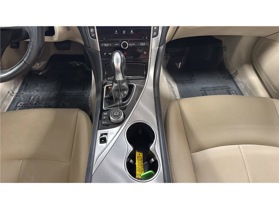 2015 INFINITI Q50 Premium