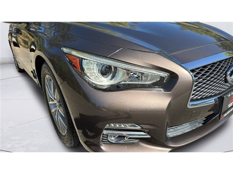 2015 INFINITI Q50 Premium
