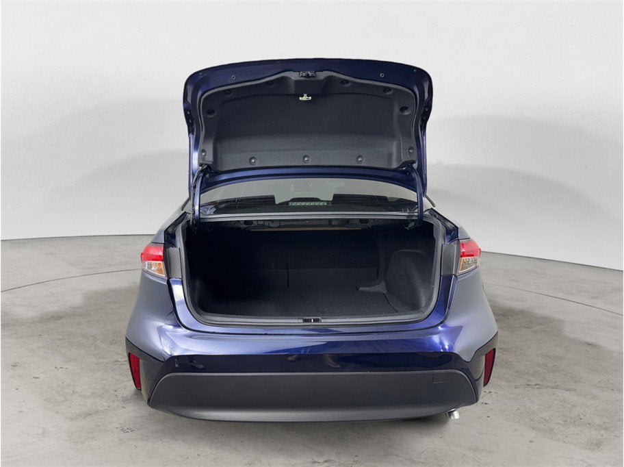 2024 Toyota Corolla LE Sedan 4D
