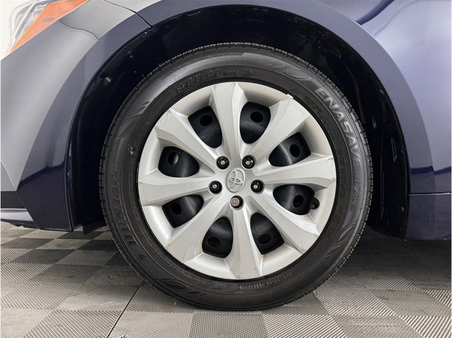 2024 Toyota Corolla LE Sedan 4D