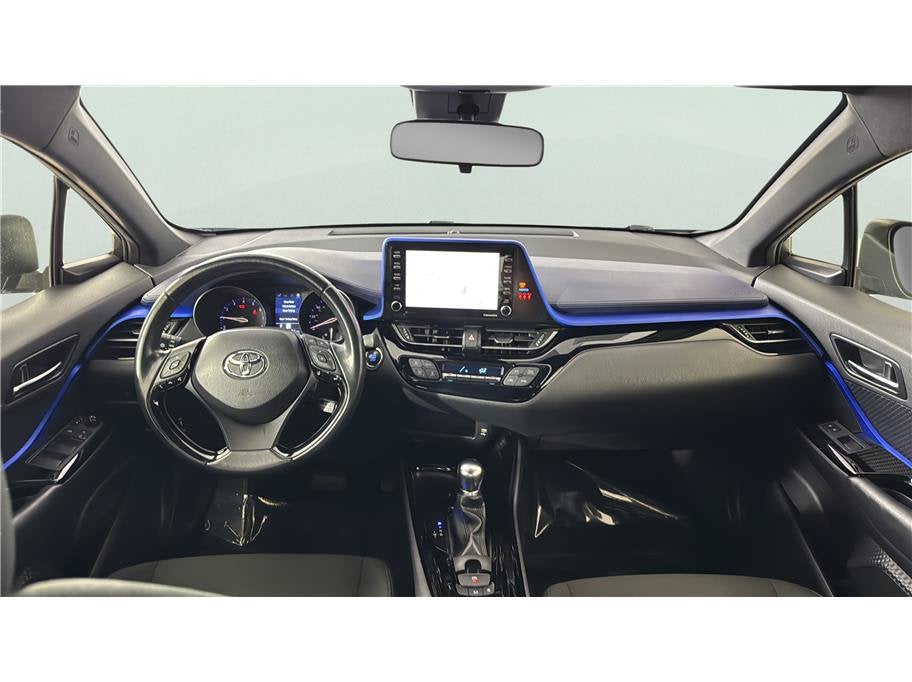 2021 Toyota C-HR XLE Sport Utility 4D