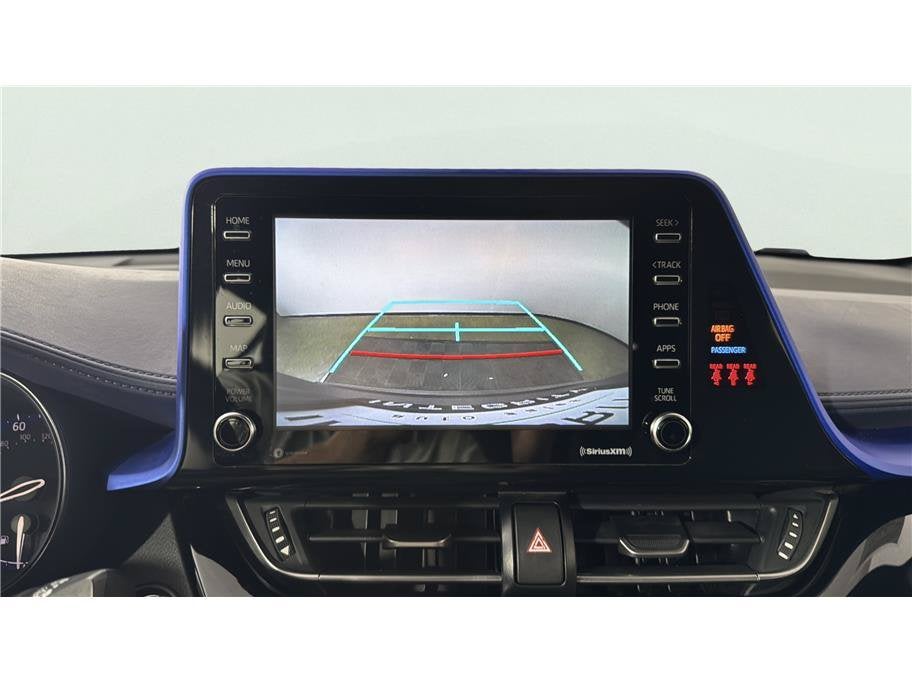 2021 Toyota C-HR XLE Sport Utility 4D