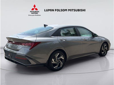 2025 Hyundai Elantra Limited