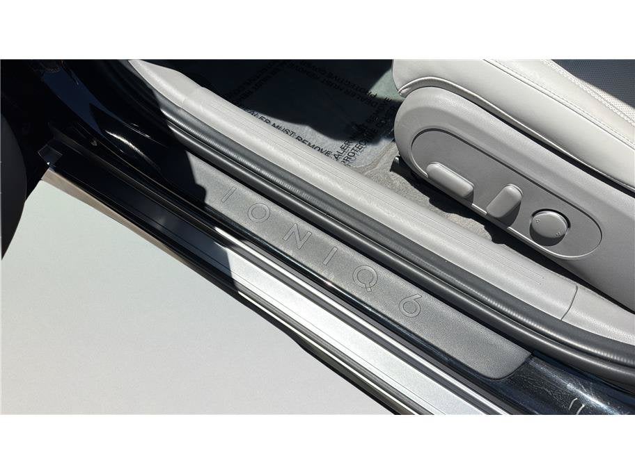 2024 Hyundai IONIQ 6 SEL