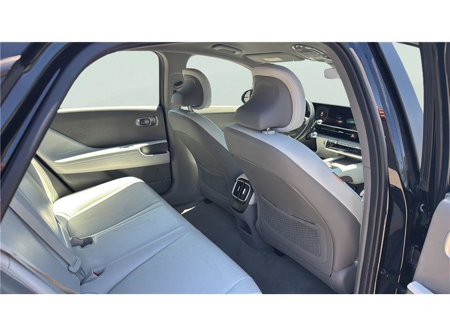 2024 Hyundai IONIQ 6 SEL