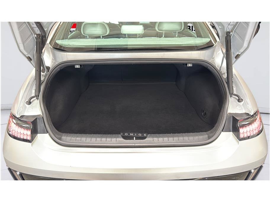 2023 Hyundai IONIQ 6 SEL