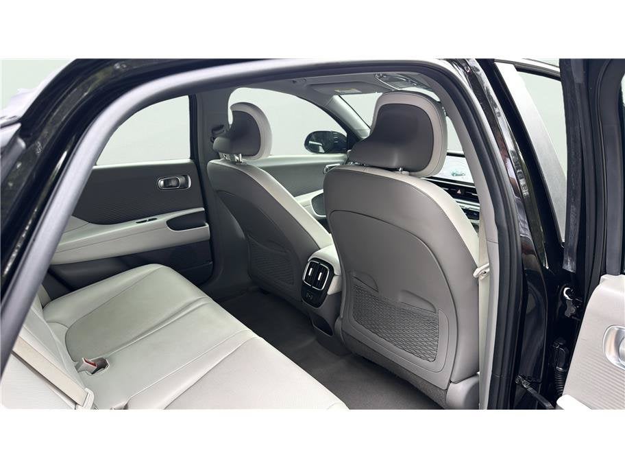 2024 Hyundai IONIQ 6 SEL