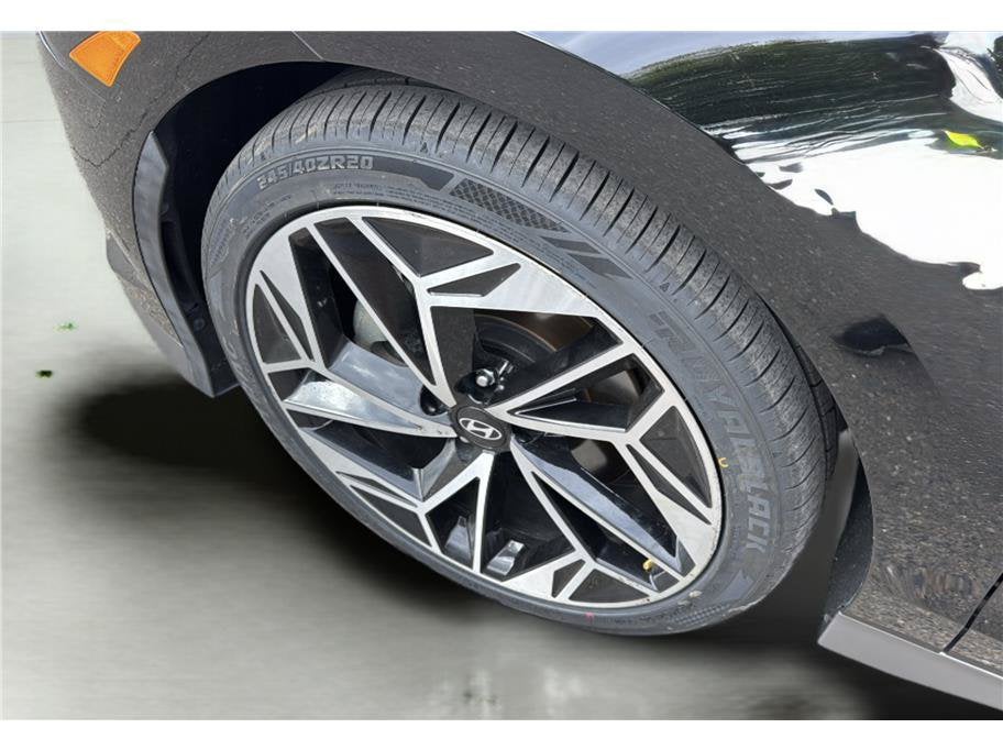 2024 Hyundai IONIQ 6 SEL