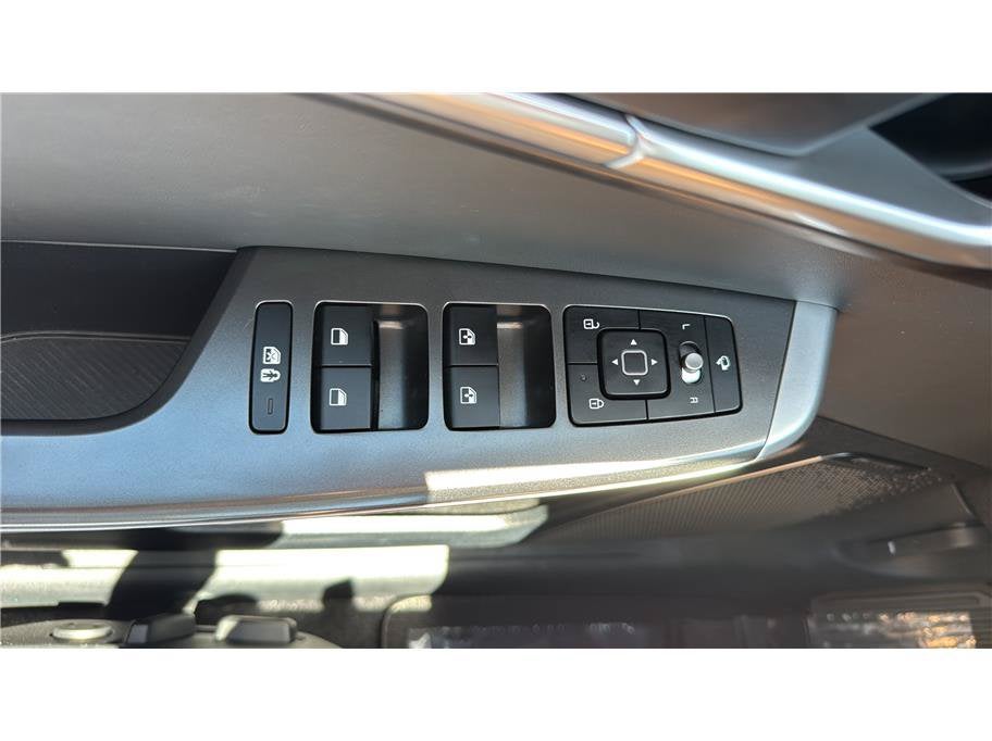 2024 Kia EV6 Wind