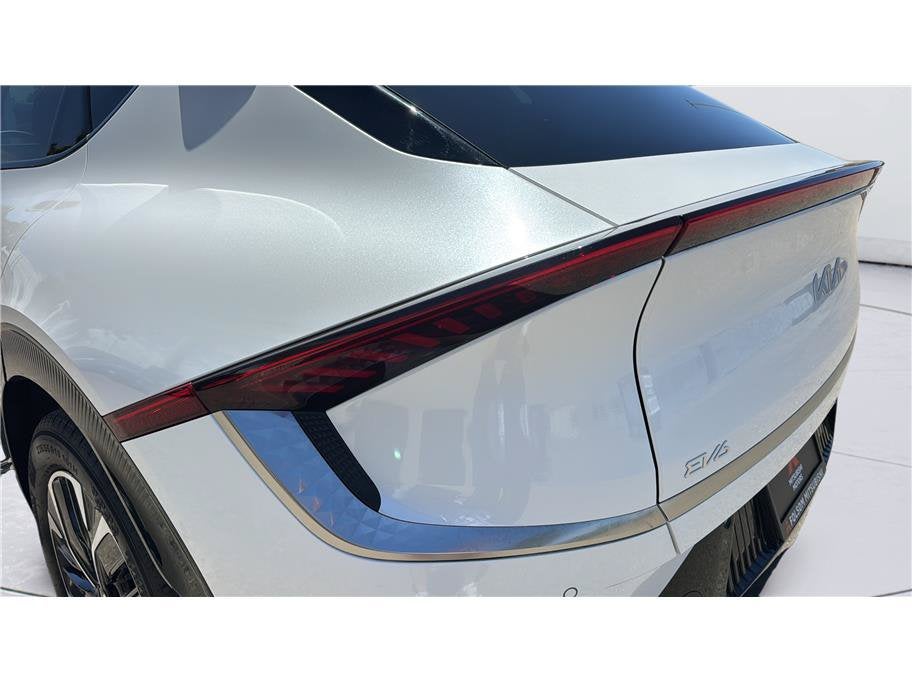 2024 Kia EV6 Wind
