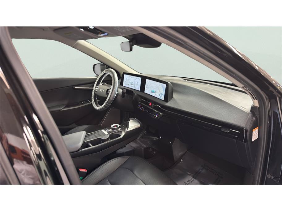 2023 Kia EV6 Wind