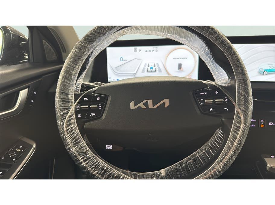 2023 Kia EV6 Wind
