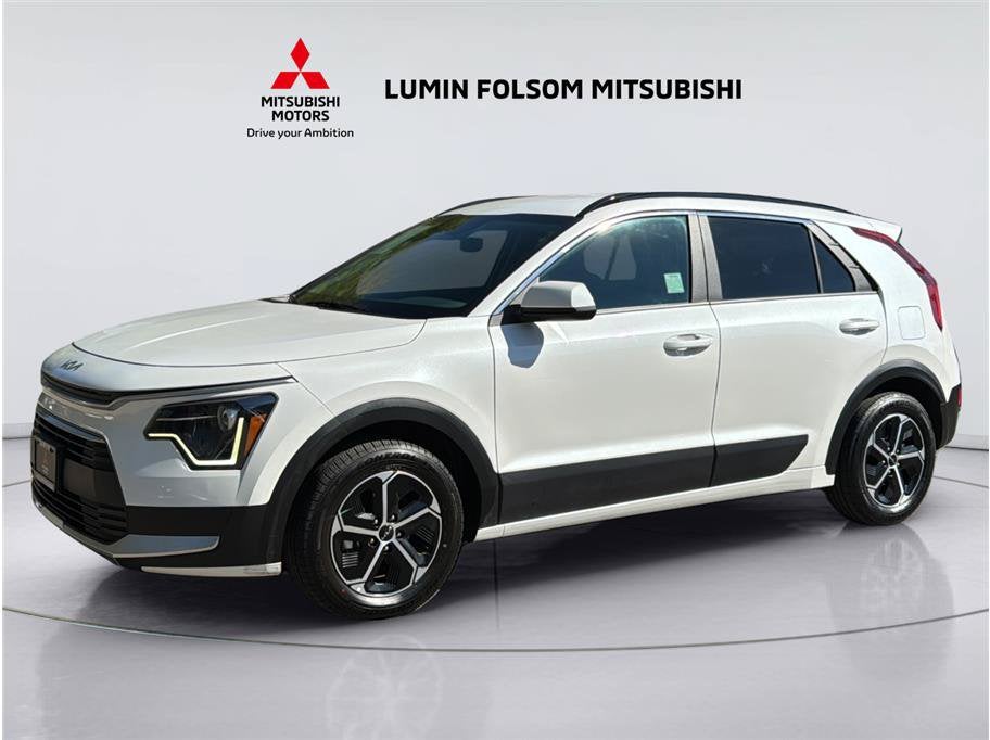 2025 Kia Niro LX