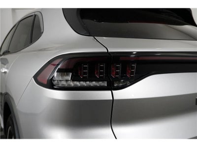 2023 VinFast VF 8 Eco
