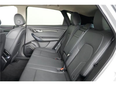 2023 VinFast VF 8 Eco