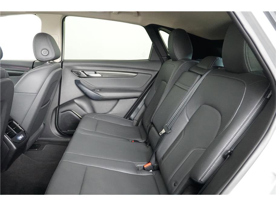 2023 VinFast VF 8 Eco