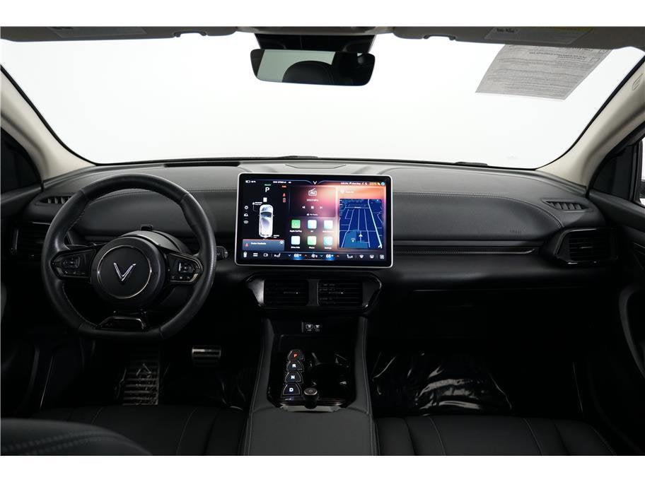 2023 VinFast VF 8 Eco