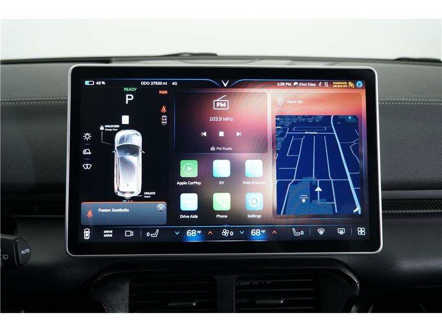 2023 VinFast VF 8 Eco