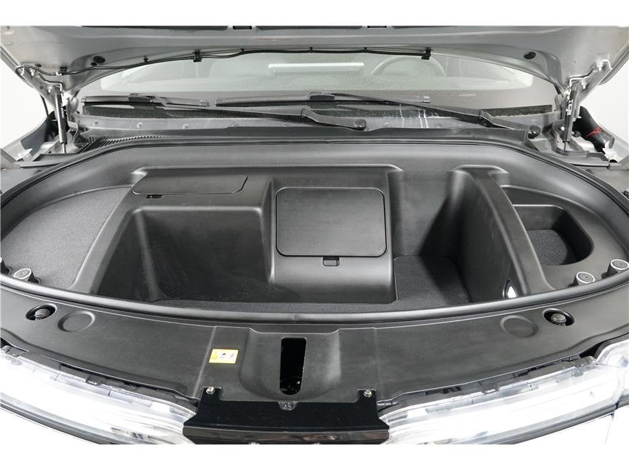 2023 VinFast VF 8 Eco