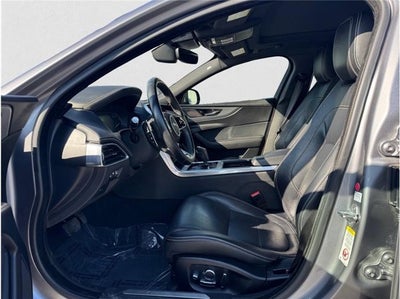 2020 Jaguar XE R-Dynamic S