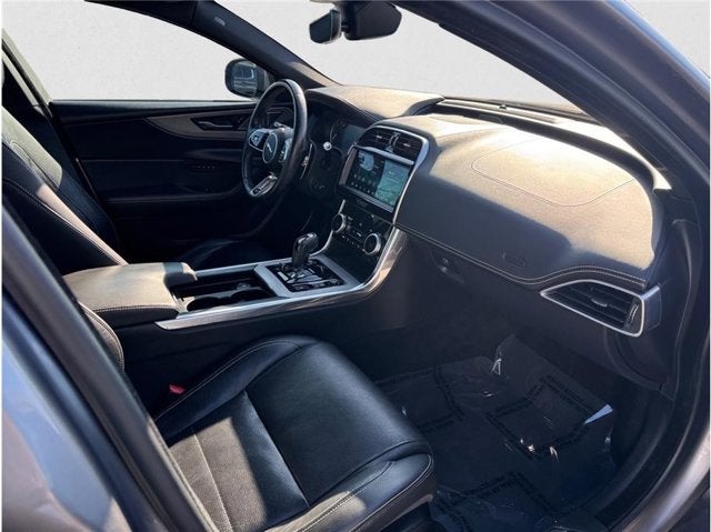 2020 Jaguar XE R-Dynamic S