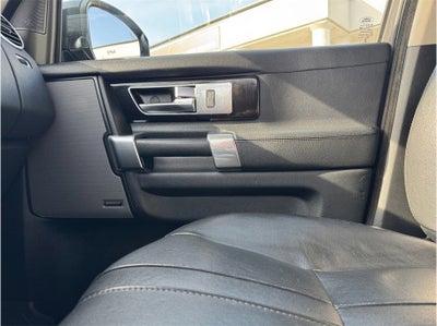 2016 Land Rover LR4 HSE Sport Utility 4D