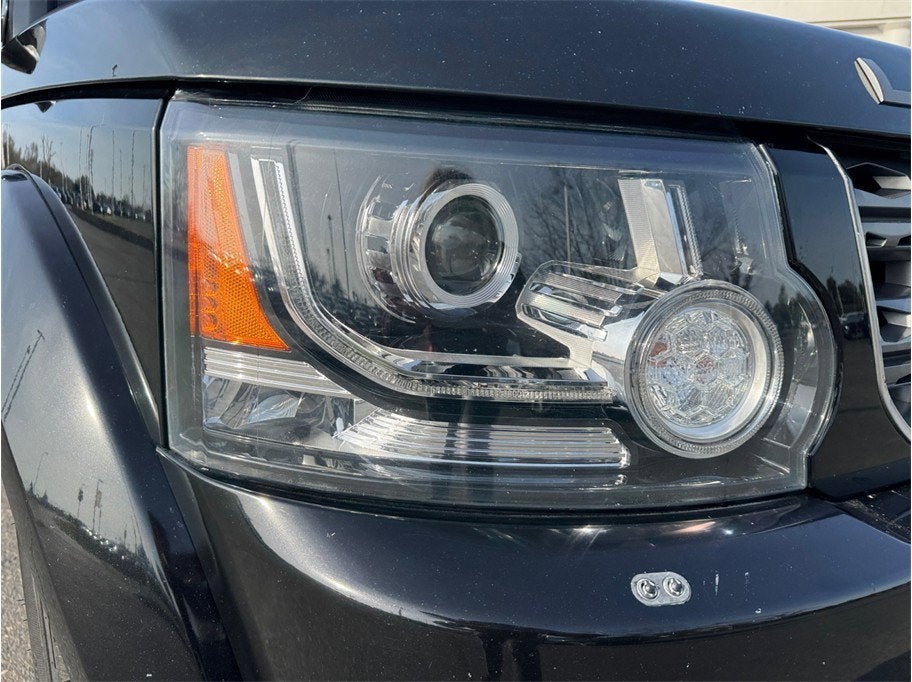 2016 Land Rover LR4 HSE Sport Utility 4D