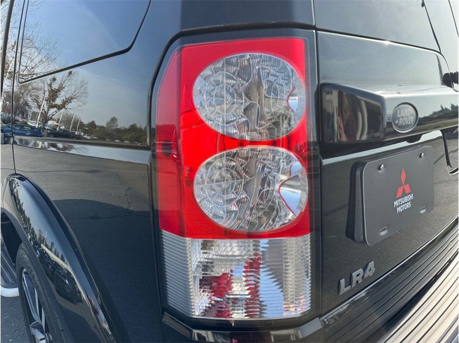 2016 Land Rover LR4 HSE Sport Utility 4D